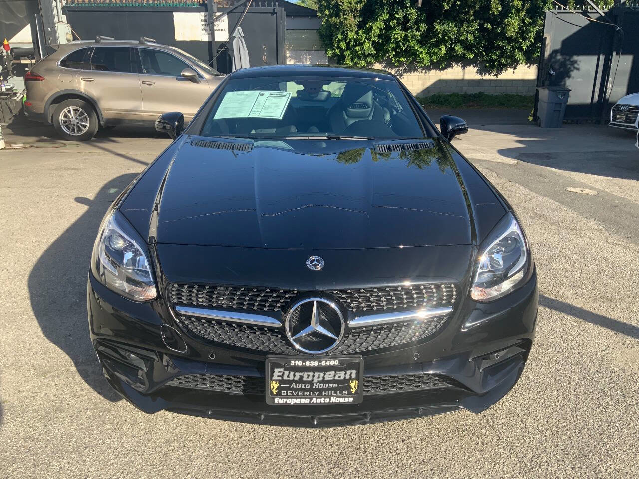 Used 2020 Mercedes-Benz SLC 300 image 7