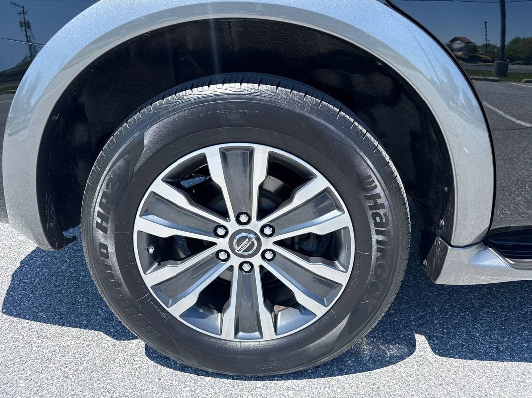 Used 2017 Nissan Armada SL w/ Interior Lighting Package AWD/4WD image 33
