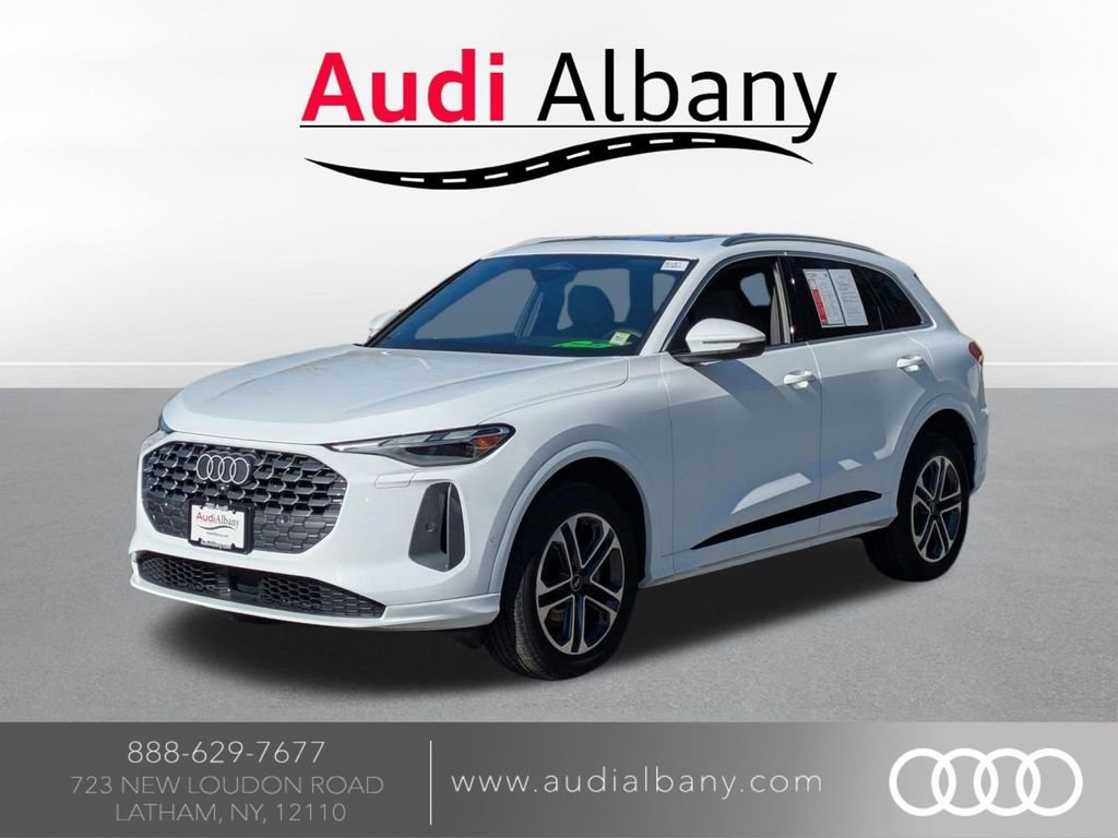 Certified 2025 Audi Q5 Premium w/ Convenience Package AWD/4WD image 1