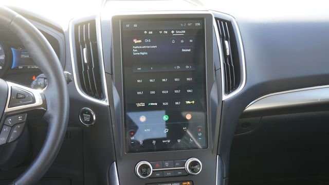 Used 2024 Ford Edge Titanium image 15