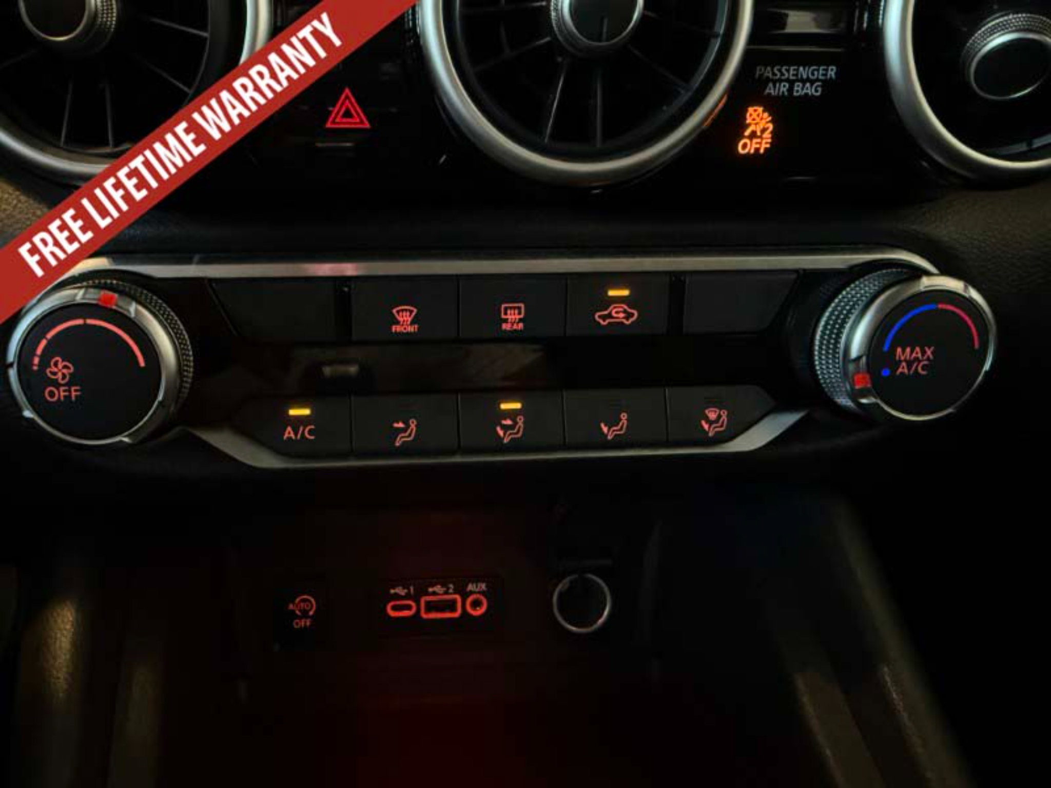 Used 2025 Nissan Sentra SV FWD image 33