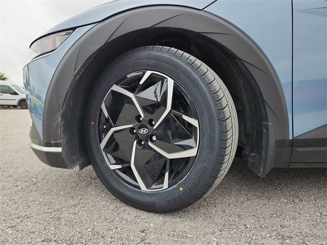 Used 2022 Hyundai Ioniq 5 SE image 32