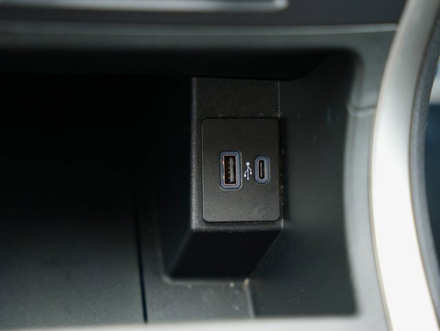 Used 2024 Ford Edge SEL image 22