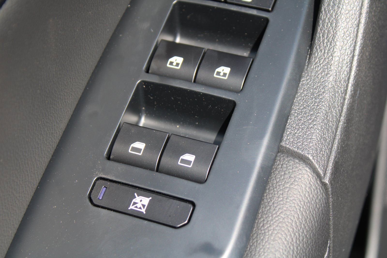 New 2026 Kia Sportage X-Line w/ X-Line Premium Package image 19