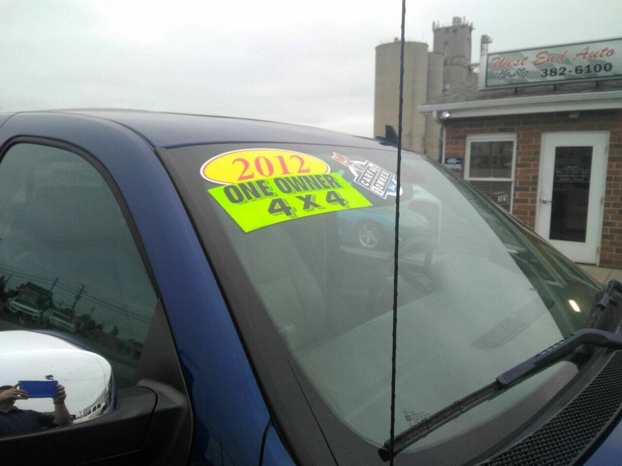 Used 2012 GMC Sierra 1500 SLT w/ Heritage Edition image 3