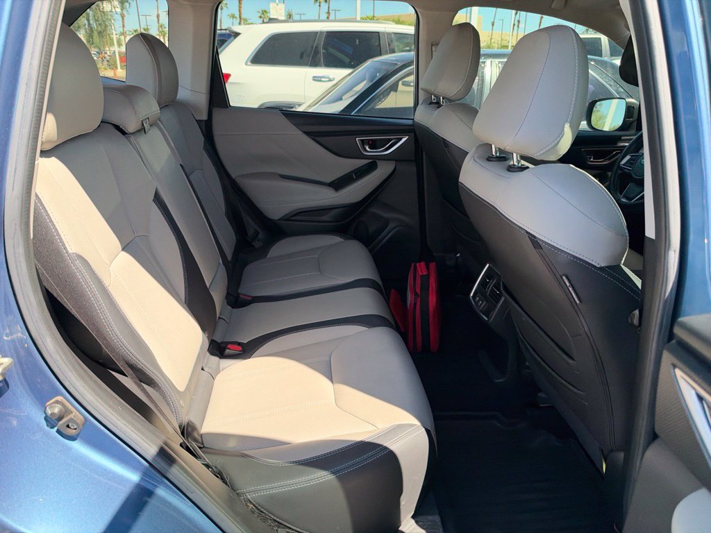 Used 2019 Subaru Forester Limited AWD/4WD image 5