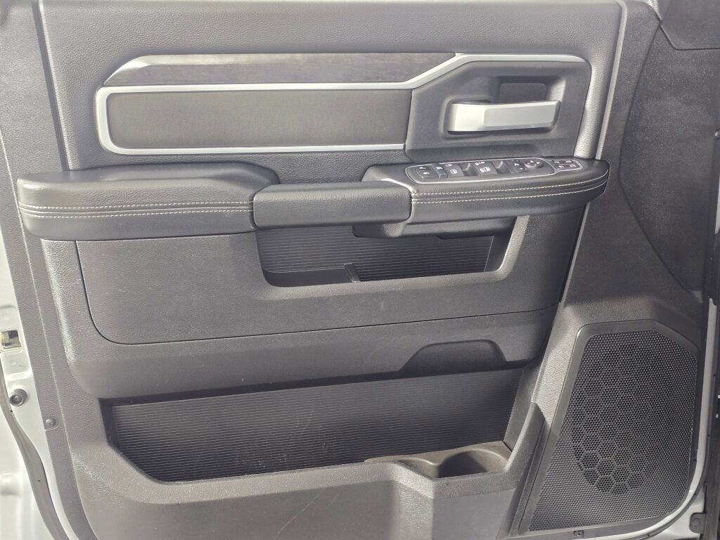 Used 2024 RAM 3500 Big Horn image 21