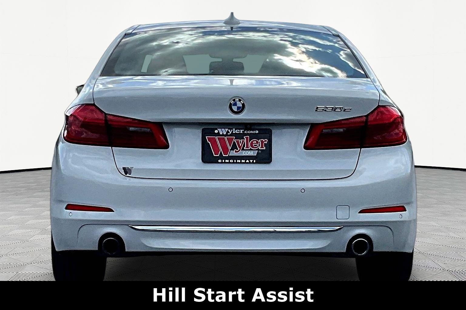 Used 2018 BMW 530e RWD image 5