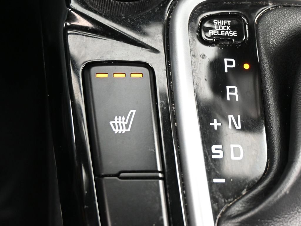 Used 2022 Kia Seltos Nightfall Edition image 25