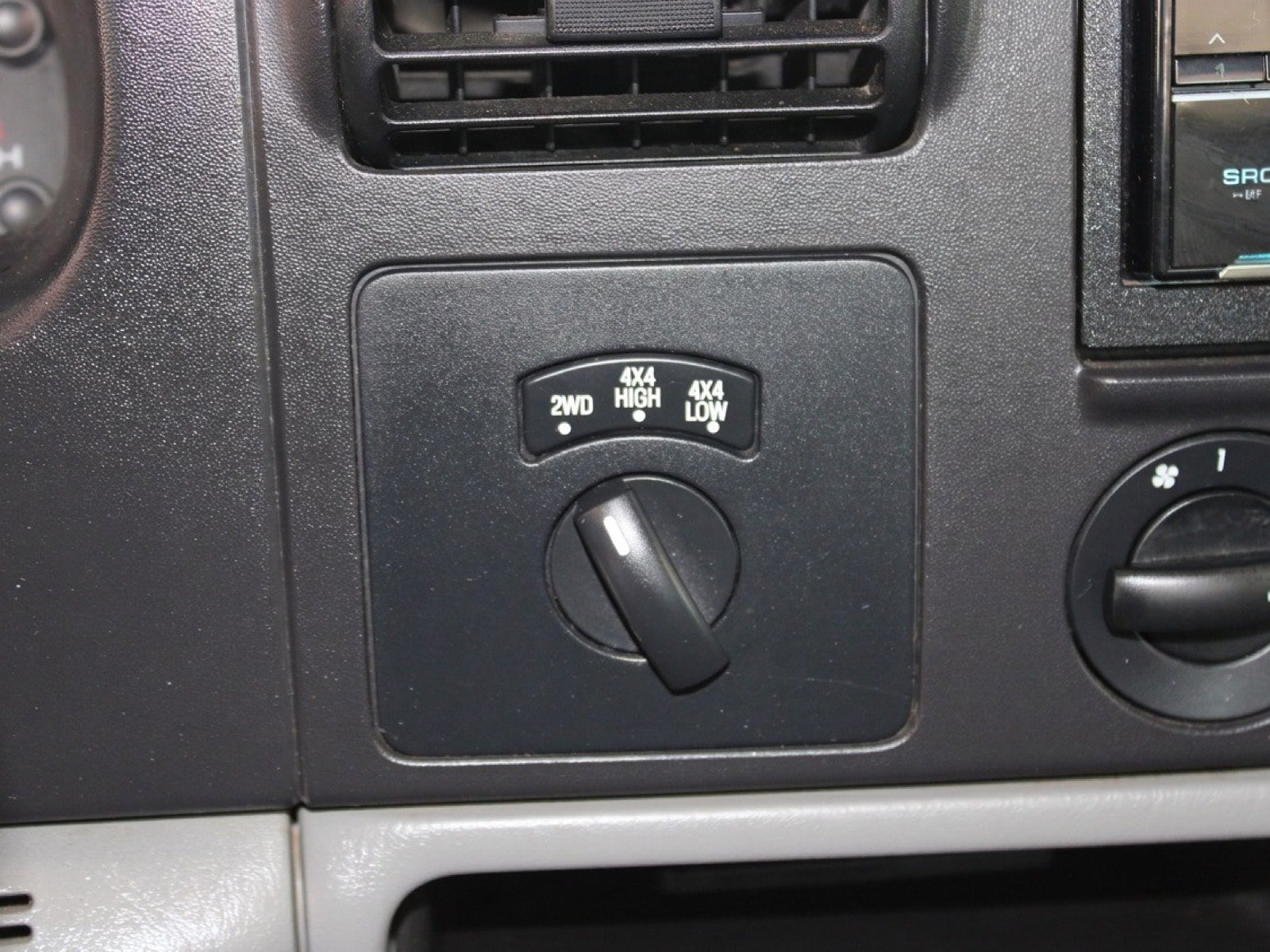 Used 2005 Ford F250 XLT AWD/4WD image 27