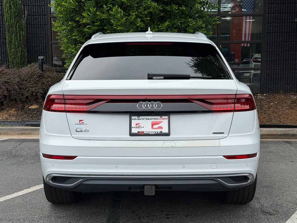 Used 2019 Audi Q8 Prestige w/ Luxury Package AWD/4WD image 14