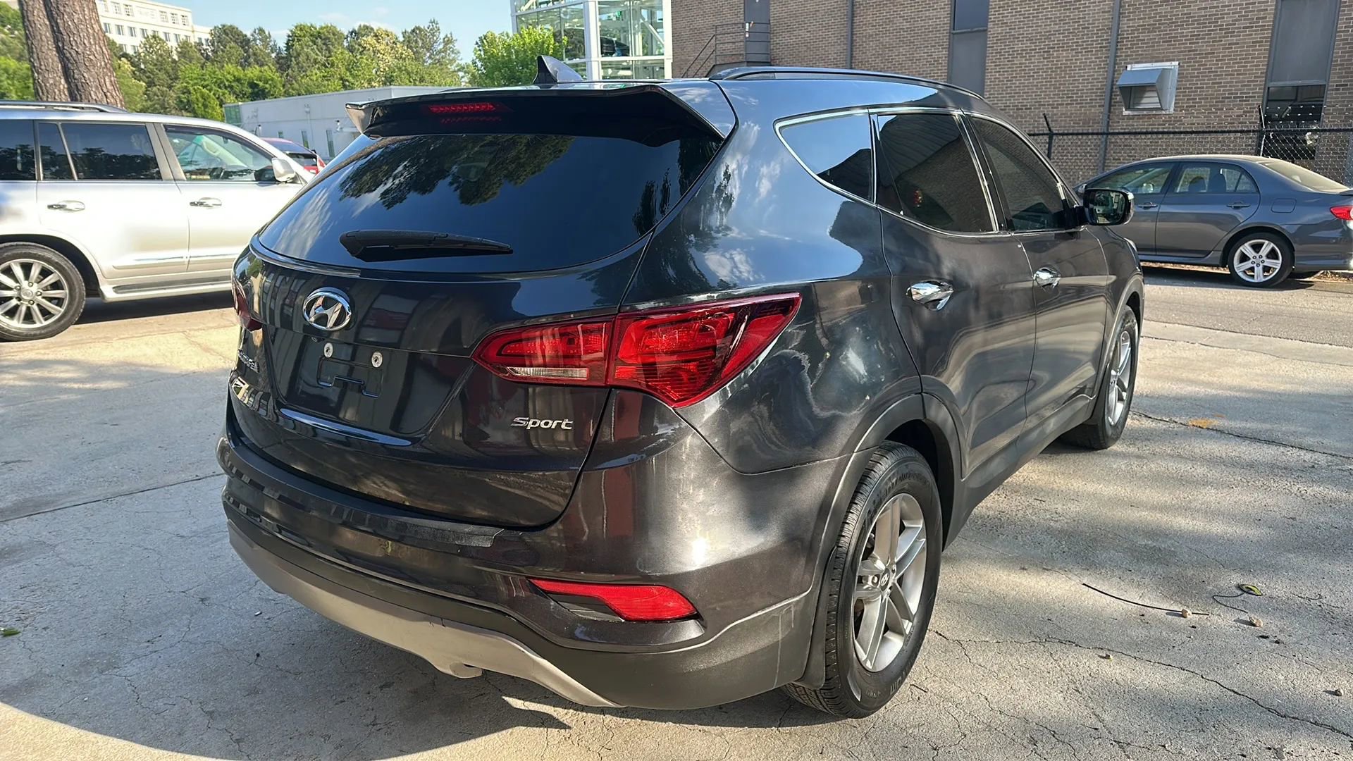 Used 2018 Hyundai Santa Fe Sport FWD image 4