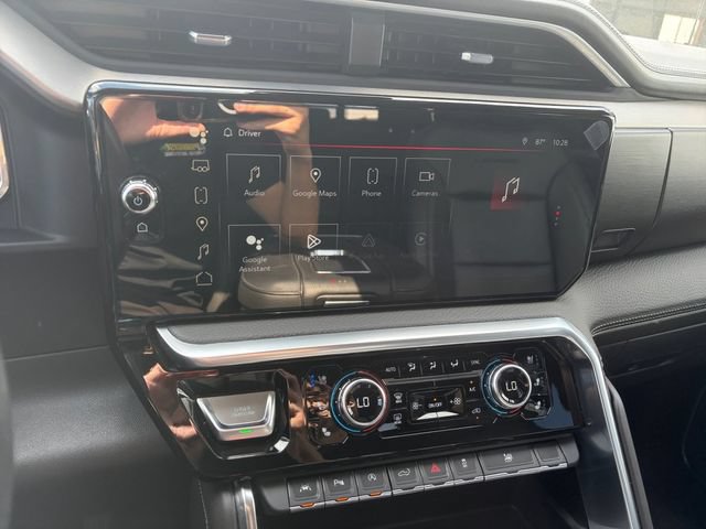 Used 2022 GMC Sierra 1500 Denali w/ Denali Reserve Package RWD image 10