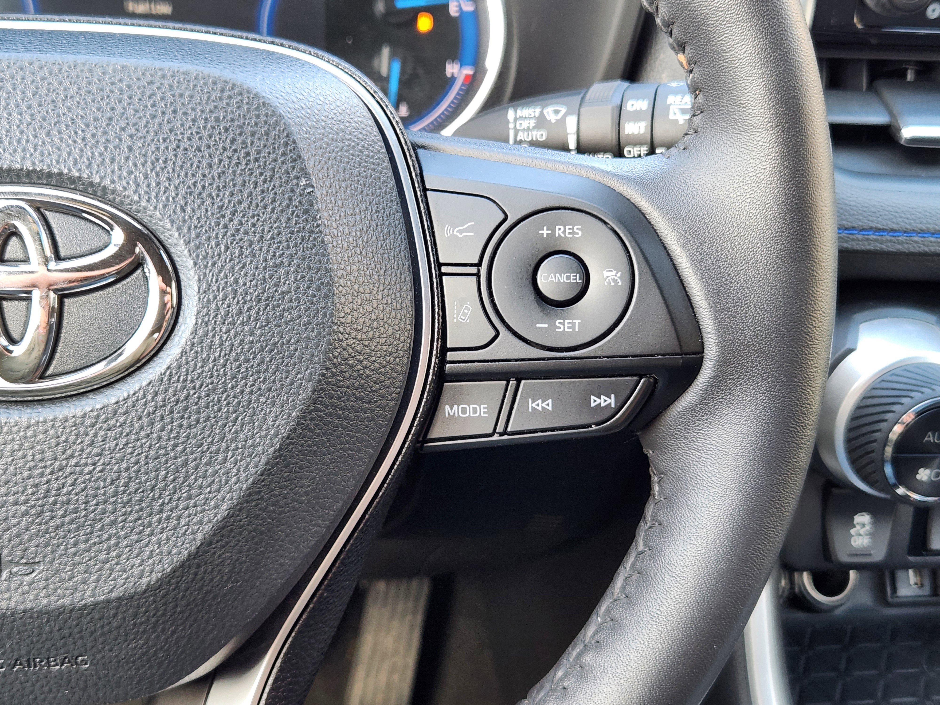 Used 2021 Toyota RAV4 XSE w/ XSE Grade Weather Package image 23