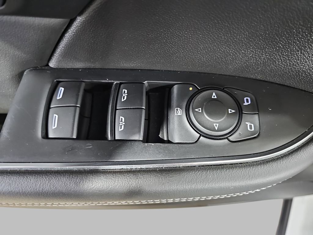 Certified 2023 Buick Envision Essence w/ Sport Touring Package image 33