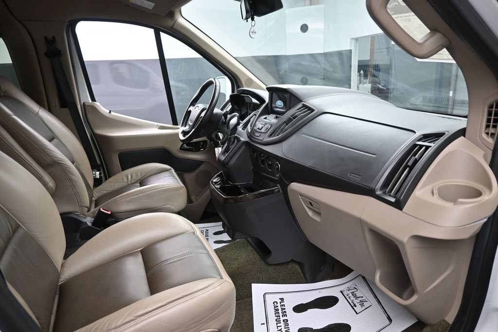 Used 2019 Ford Transit 150 148 Low Roof w/ Exterior Upgrade Package RWD image 29