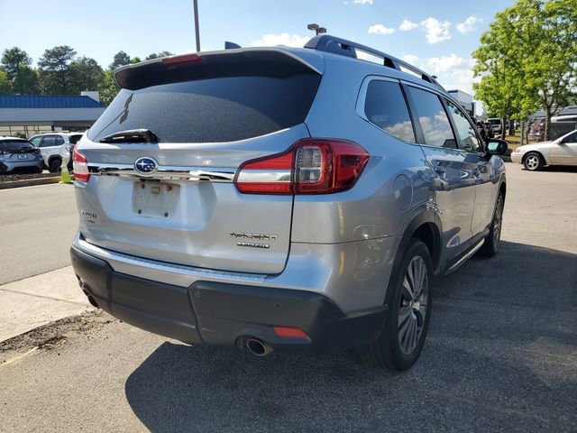 Used 2022 Subaru Ascent Limited w/ Technology Package AWD/4WD image 9