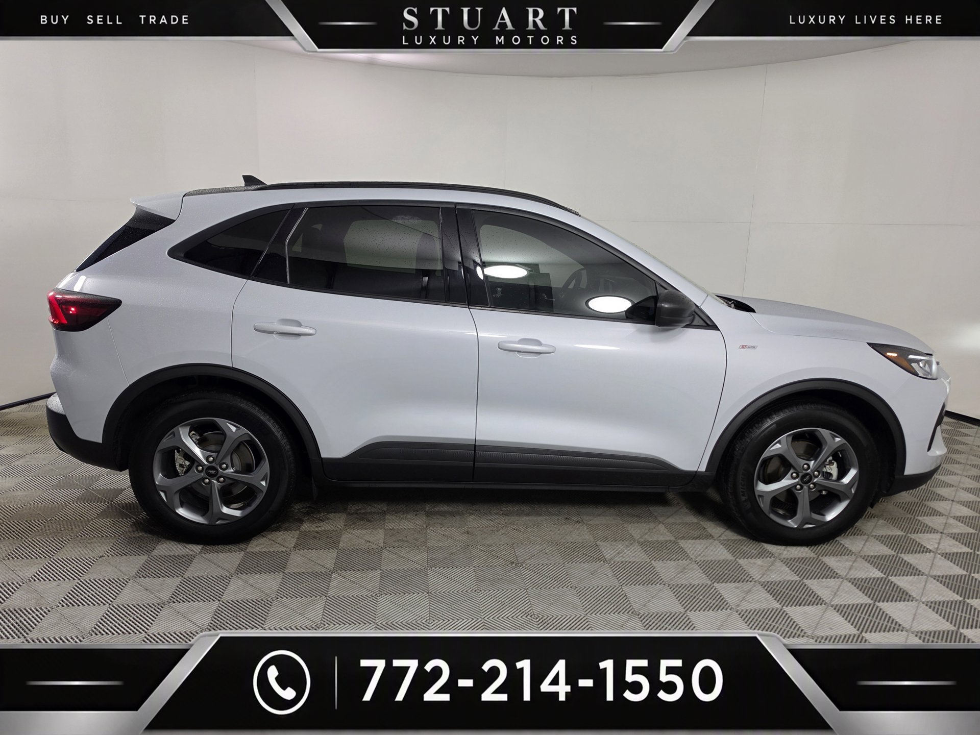 Used 2025 Ford Escape ST-Line w/ Equipment Group 301A FWD image 40