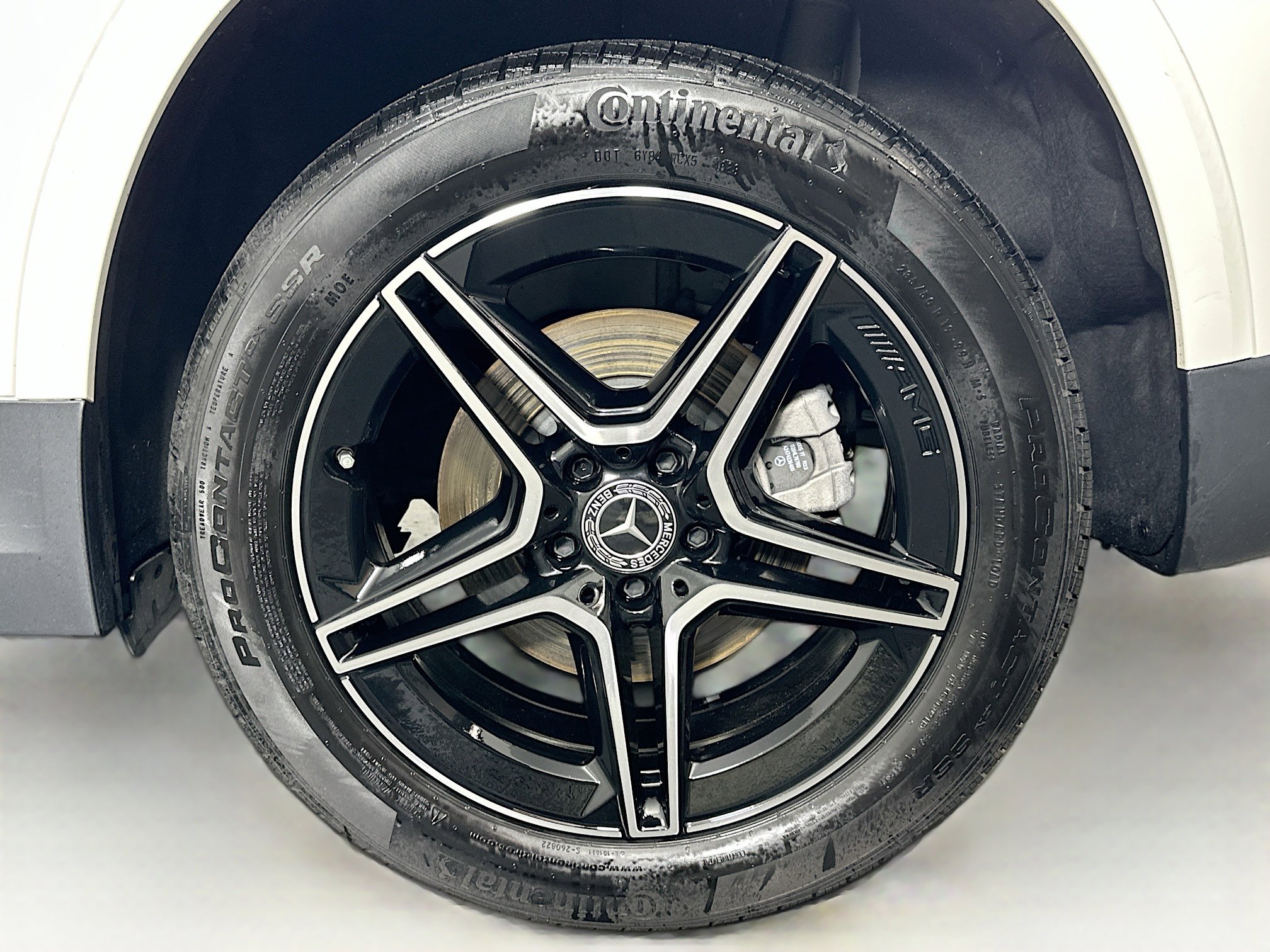 Used 2024 Mercedes-Benz GLA 250 4MATIC image 11