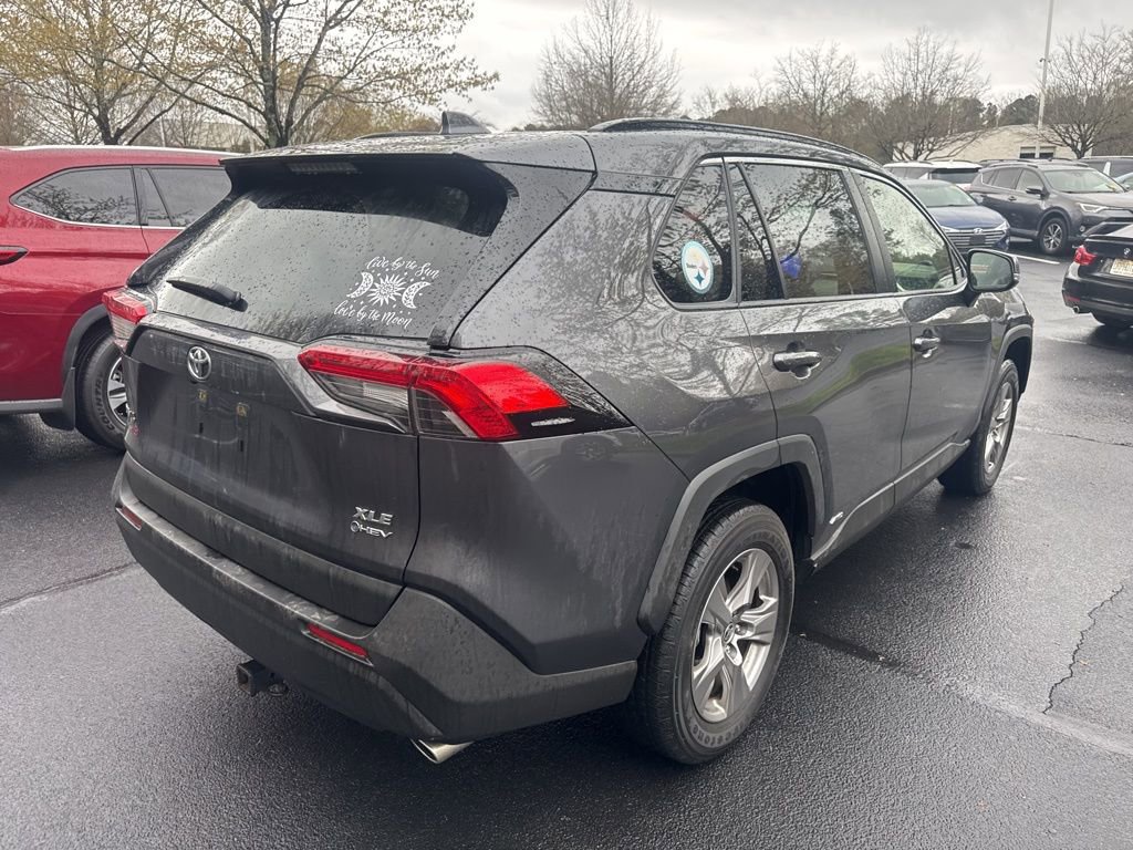 Used 2025 Toyota RAV4 XLE image 16