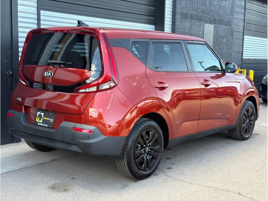 Used 2020 Kia Soul LX FWD image 10