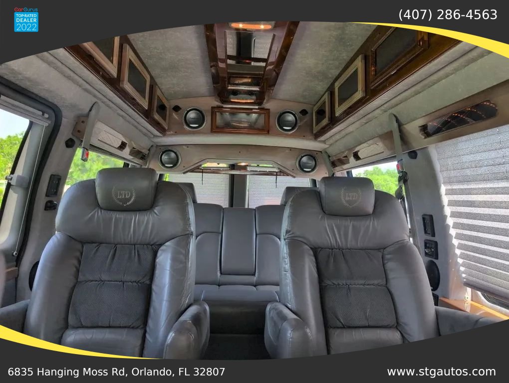 Used 2003 GMC Savana 3500 image 29