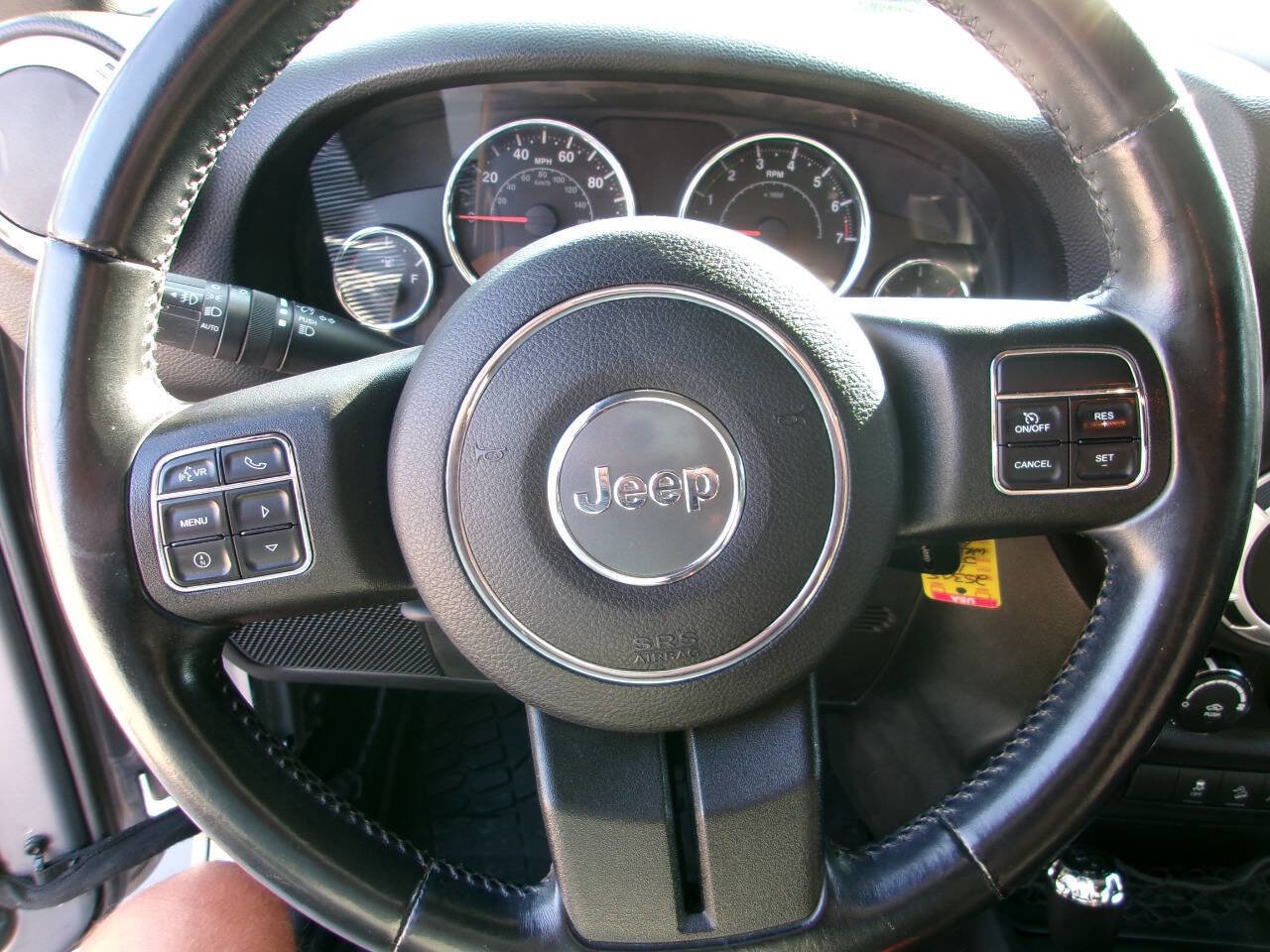 Used 2015 Jeep Wrangler Unlimited Sahara w/ Connectivity Group image 12