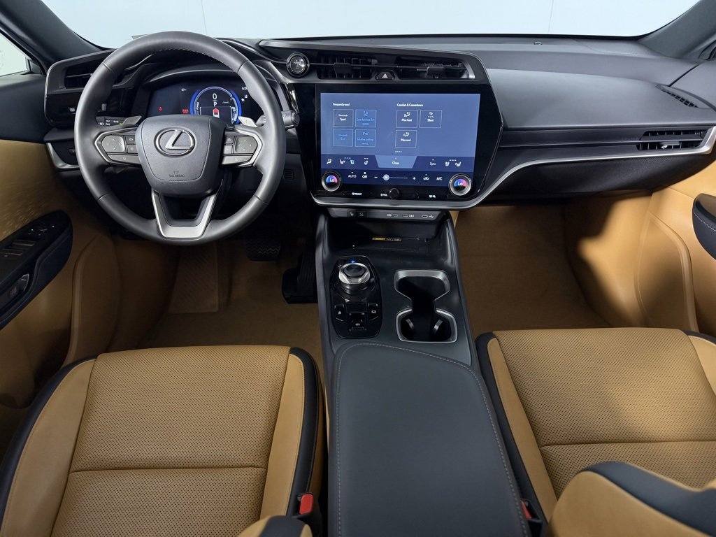 Used 2024 Lexus RZ 300e Premium image 12
