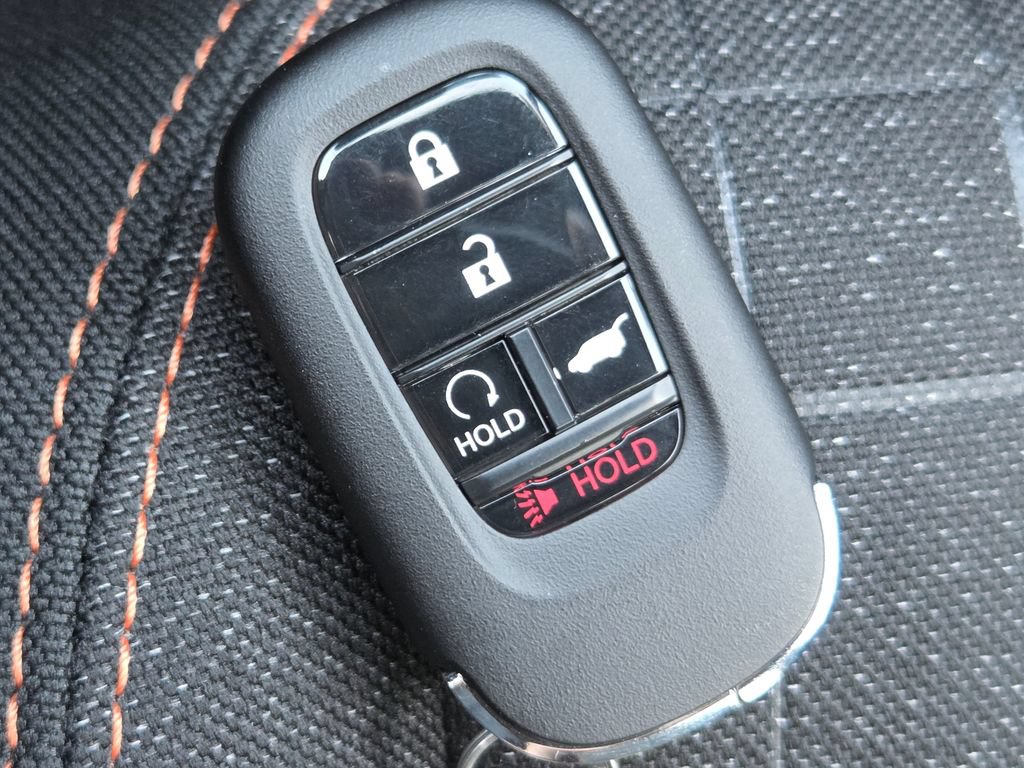 Certified 2025 Honda HR-V Sport image 38