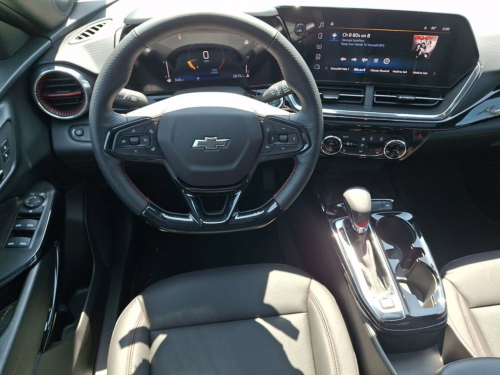 Used 2026 Chevrolet Trax RS w/ Sunroof Package FWD image 11