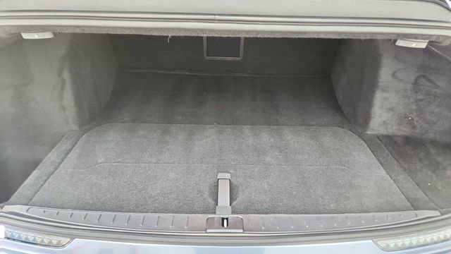 Used 2024 Lucid Air Pure RWD image 15