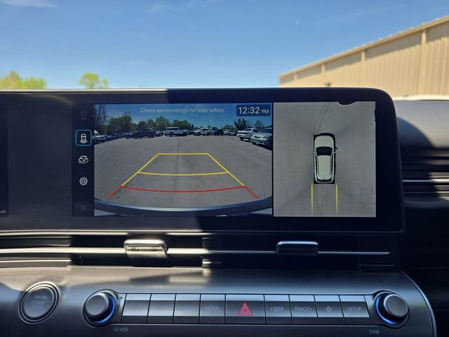 Certified 2024 Hyundai Kona Limited AWD/4WD image 17