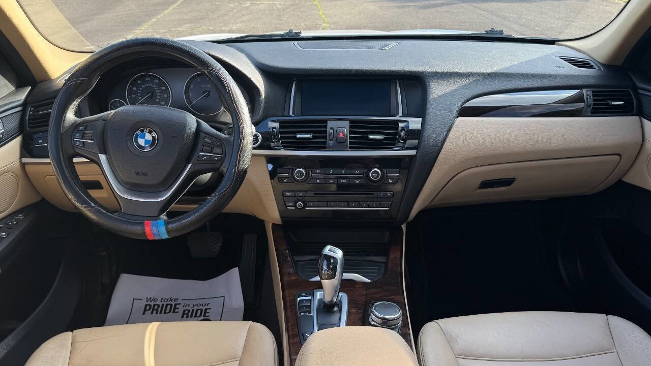 Used 2017 BMW X3 sDrive28i RWD image 12