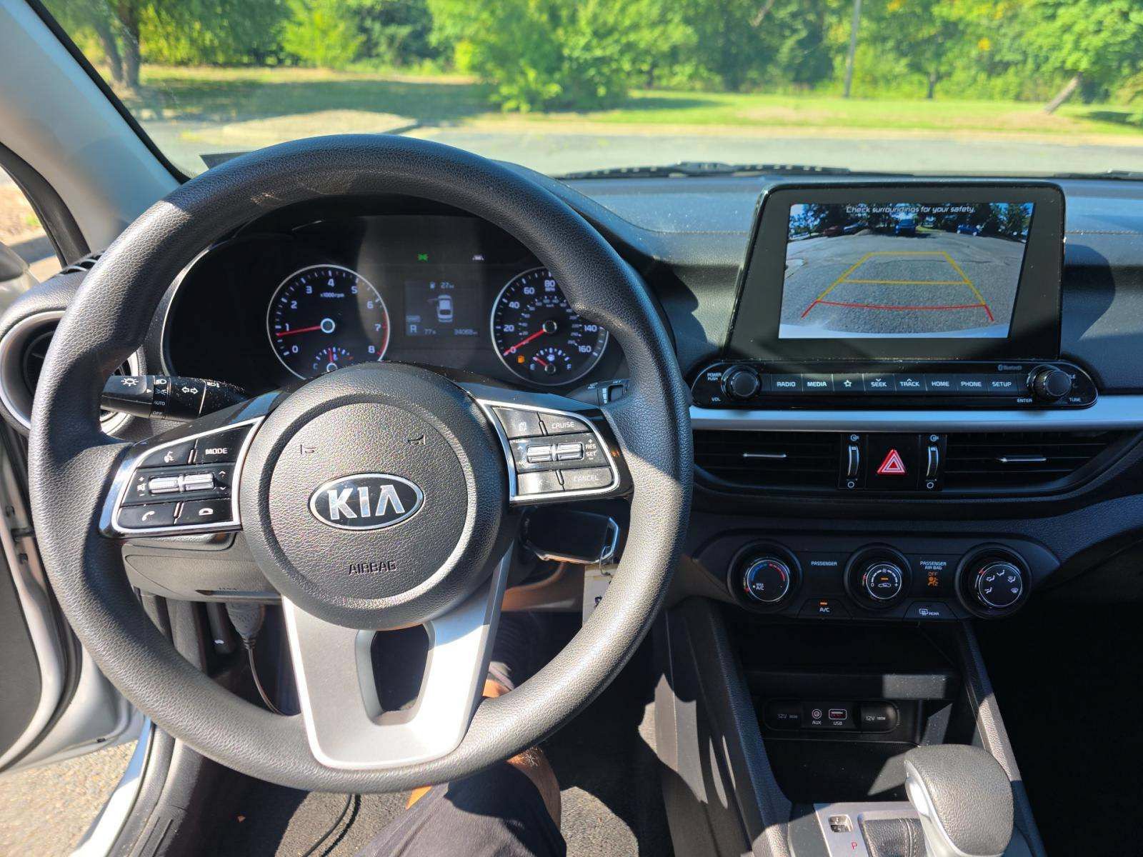 Used 2021 Kia Forte LXS FWD image 4