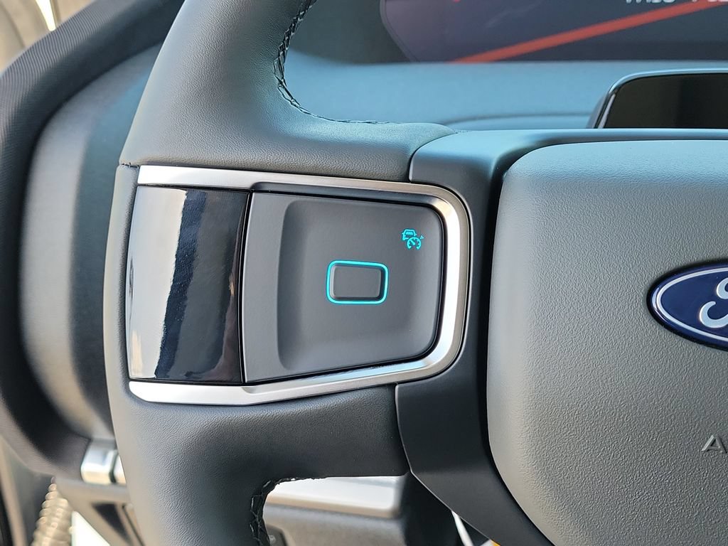 New 2026 Ford Expedition Max Active AWD/4WD image 16