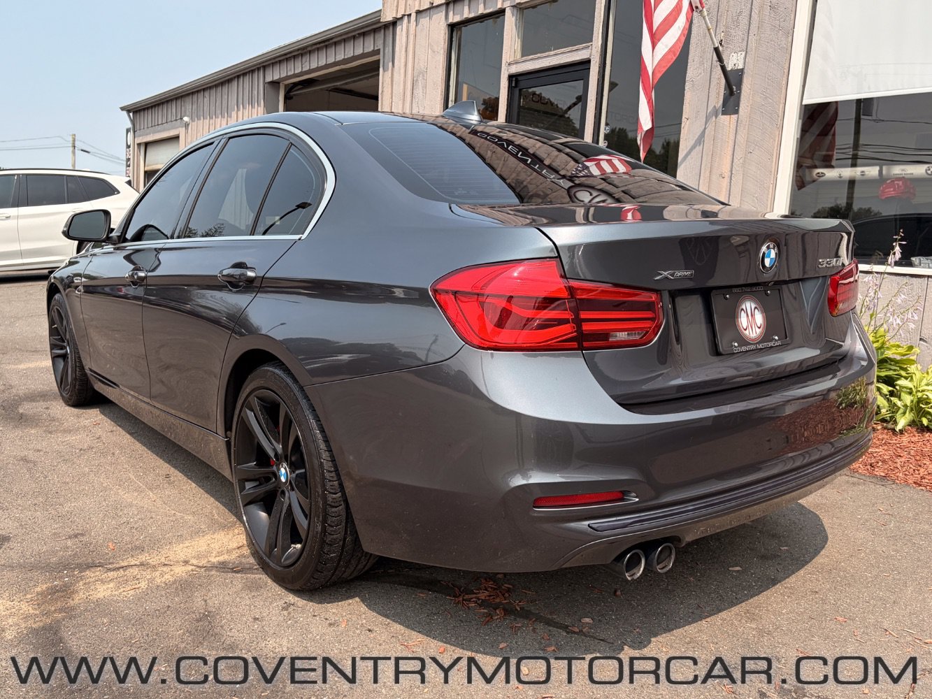 Used 2018 BMW 330i xDrive Sedan w/ Convenience Package AWD/4WD image 7