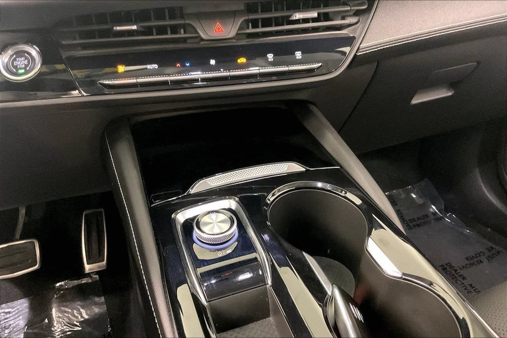 Certified 2024 Buick Envision Sport Touring AWD/4WD image 8