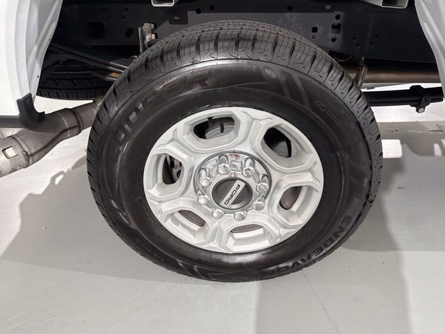 Used 2025 Ford F250 XLT AWD/4WD image 11