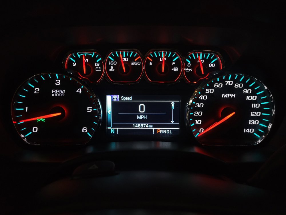 Used 2018 Chevrolet Silverado 1500 LT w/ All Star Edition AWD/4WD image 23