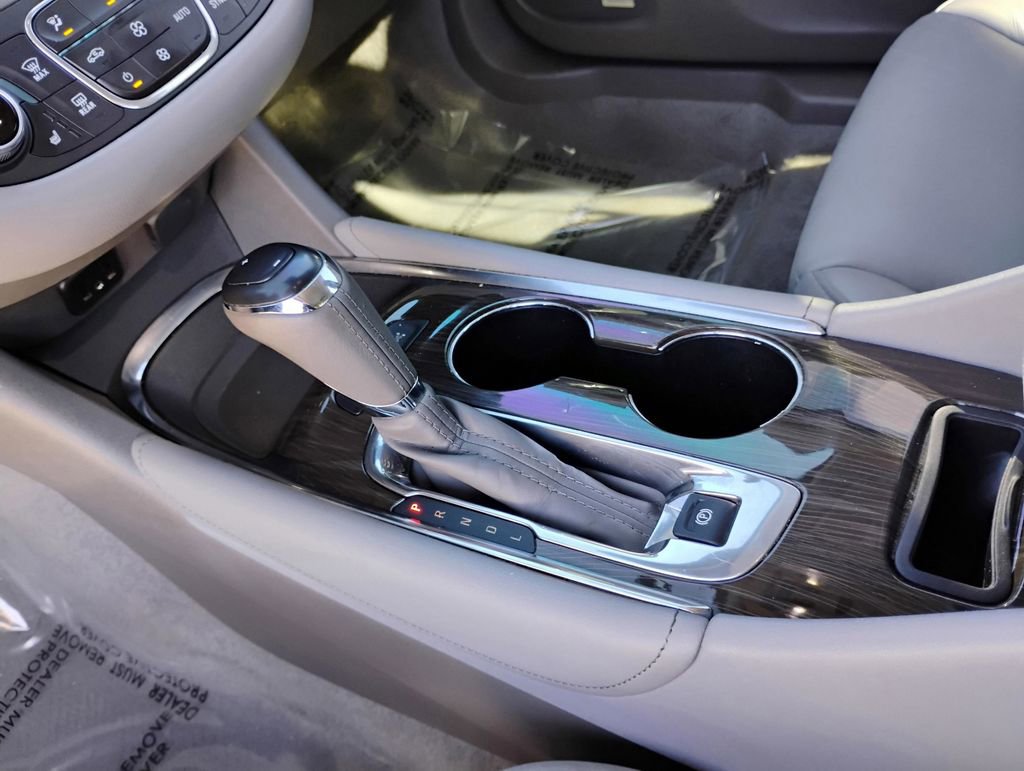 Used 2018 Chevrolet Malibu Premier w/ Premier Sun and Wheel Package image 29