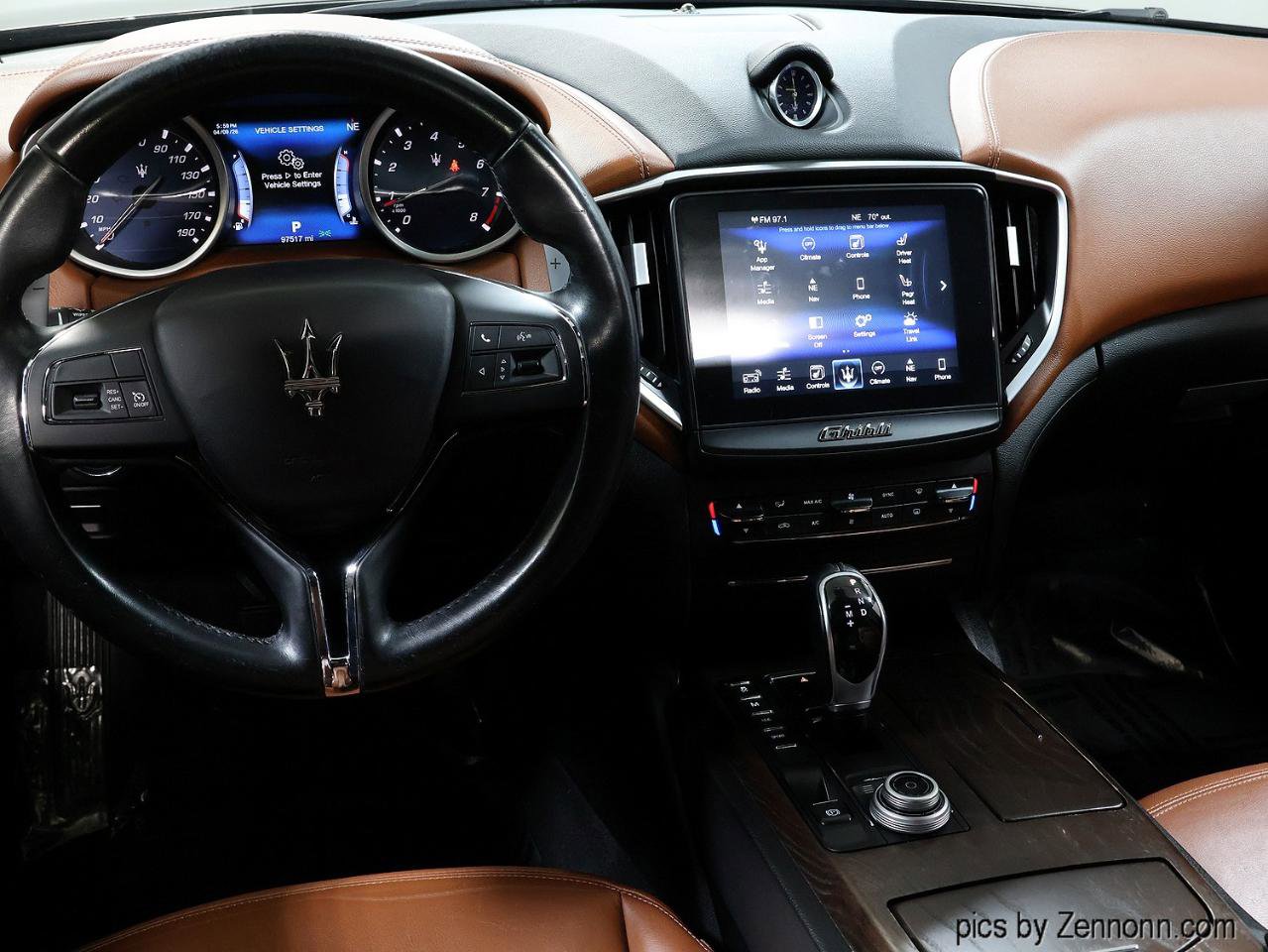 Used 2017 Maserati Ghibli S Q4 AWD/4WD image 24