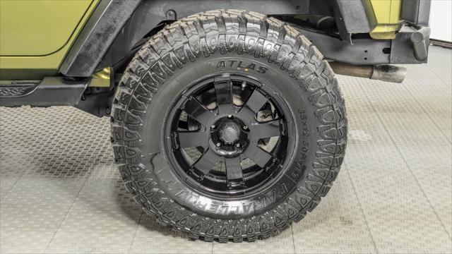 Used 2008 Jeep Wrangler X AWD/4WD image 31
