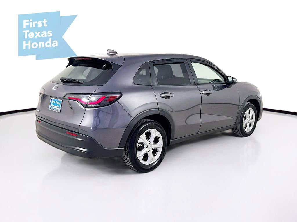 Used 2025 Honda HR-V LX image 8