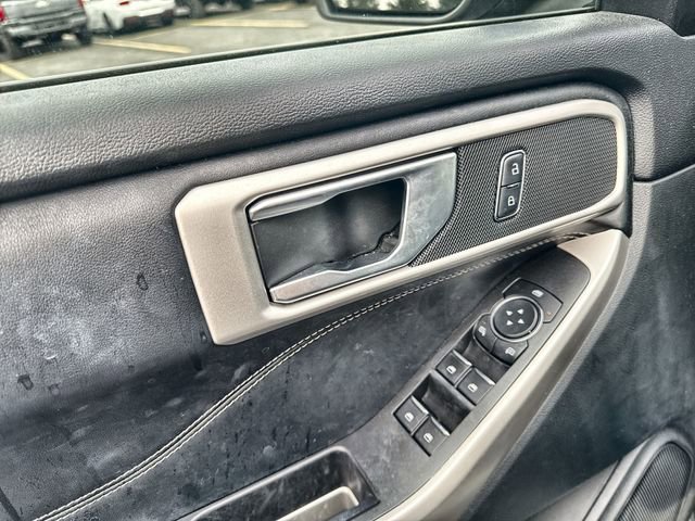Used 2022 Ford Explorer XLT w/ Equipment Group 202A image 13