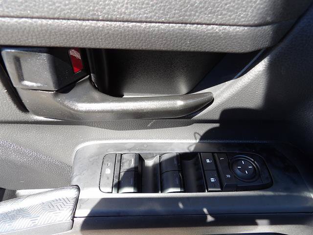 Used 2024 Toyota Tacoma SR5 AWD/4WD image 13