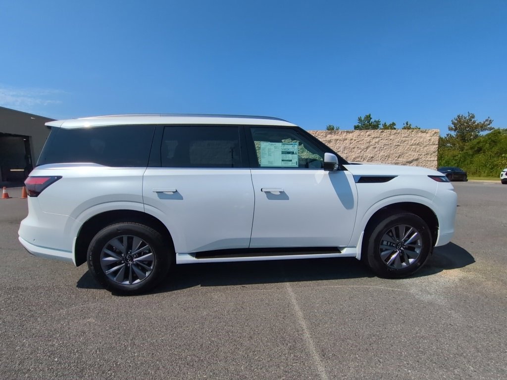 New 2026 INFINITI QX80 Pure w/ Cargo Package image 3
