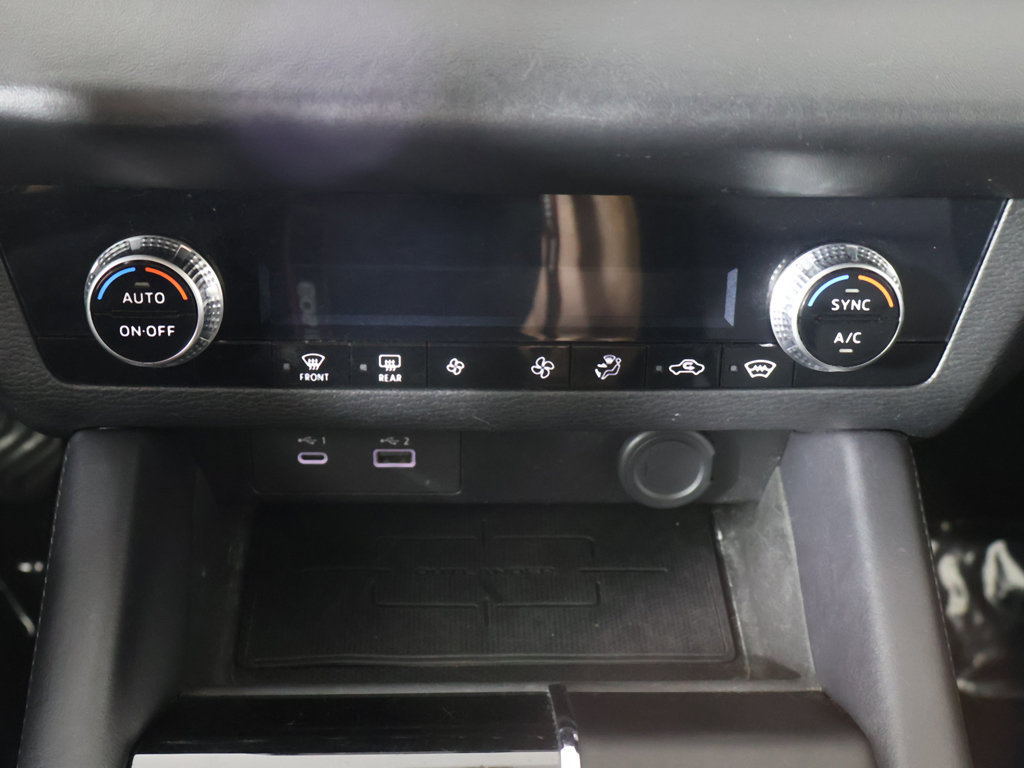 Used 2024 Mitsubishi Outlander ES AWD/4WD image 42