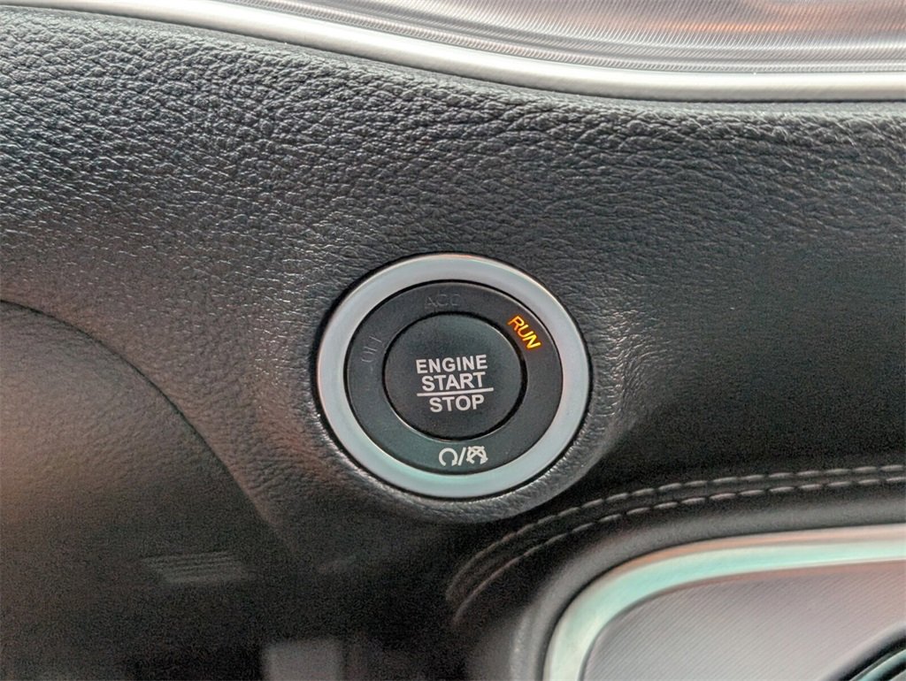 Used 2019 Dodge Challenger SXT w/ Blacktop Package image 23