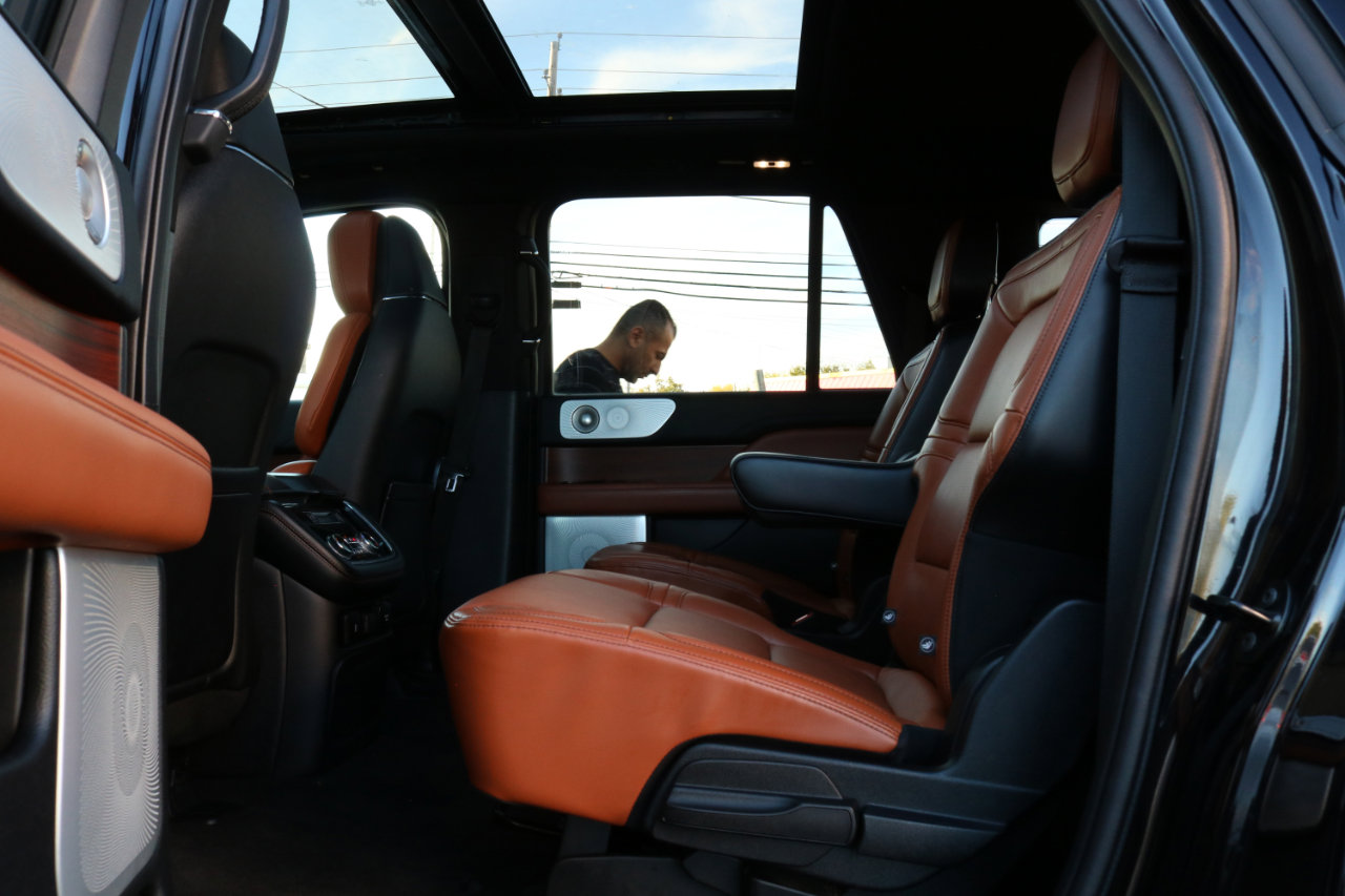 Used 2020 Lincoln Navigator L Reserve w/ Luxury Package image 40