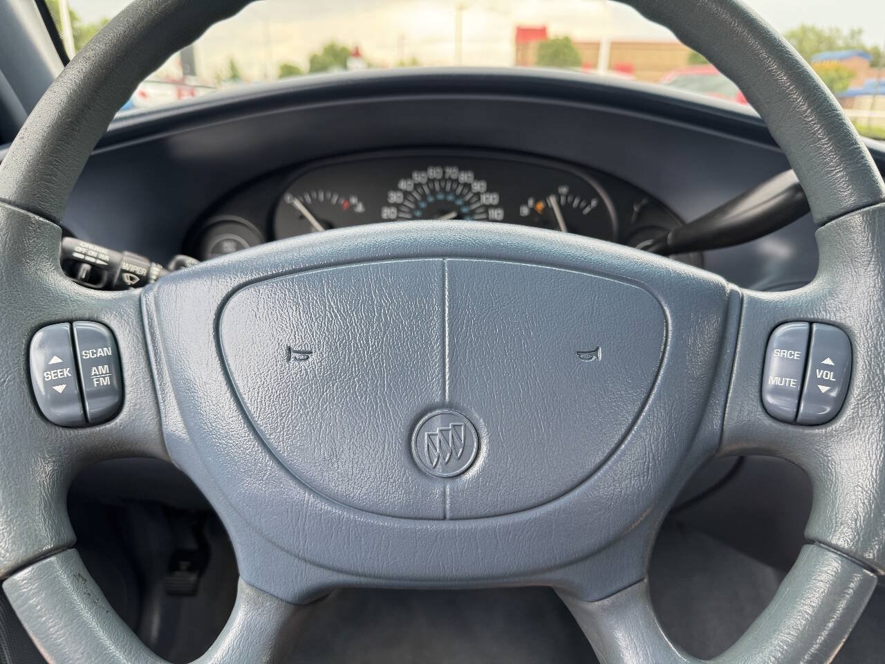 Used 1998 Buick Century Custom FWD image 11